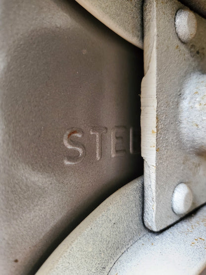 VINTAGE STEELCASE ORANGE INDUSTRIAL DRAFTING MACHINIST STEAMPUNK STOOL FREE SHIP