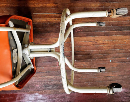 VINTAGE STEELCASE ORANGE INDUSTRIAL DRAFTING MACHINIST STEAMPUNK STOOL FREE SHIP