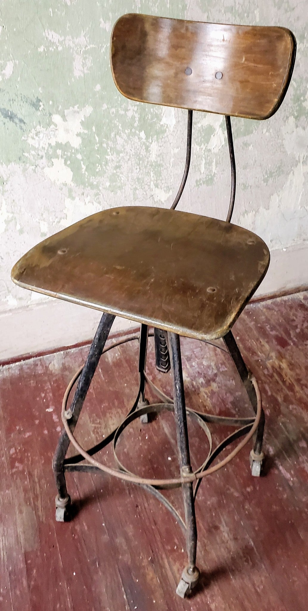 VINTAGE ADJUSTABLE UHL TOLEDO INDUSTR DRAFT MACHINIST STEAMPUNK STOOL FREE SHIP