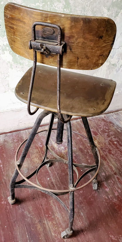VINTAGE ADJUSTABLE UHL TOLEDO INDUSTR DRAFT MACHINIST STEAMPUNK STOOL FREE SHIP
