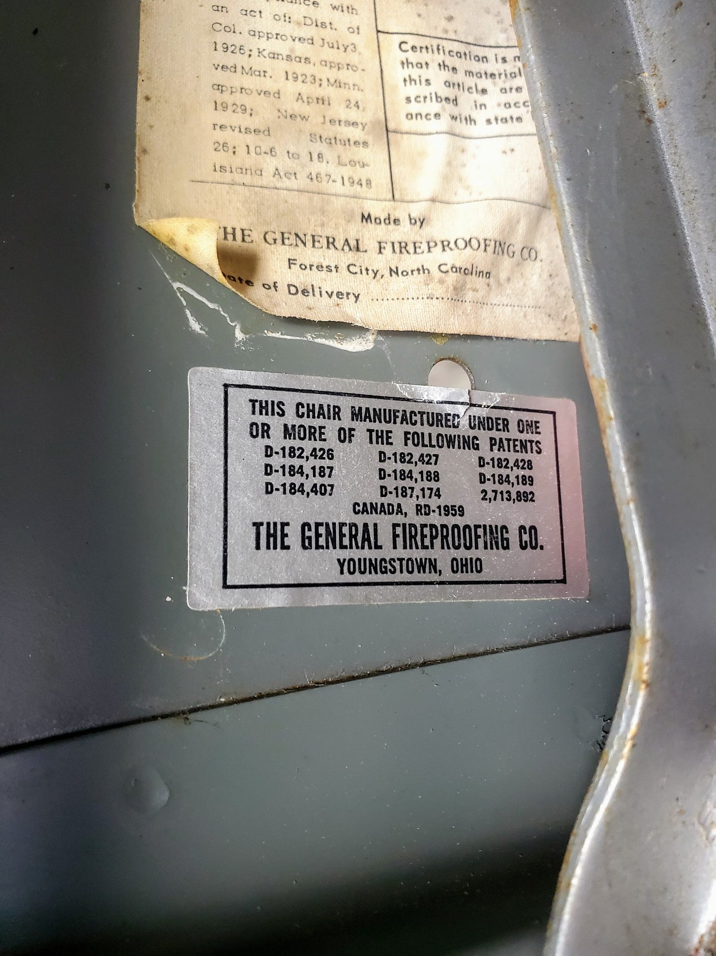 VINTAGE GOOD FORM ALUMINUM INDUSTR STEAMPUNK BANKER OFFICE SWIVEL CHAIR FREESHIP