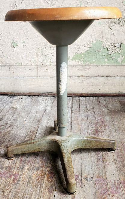1963 VINTAGE AJUSTRITE INDUSTRIAL DRAFTING MACHINIST STOOL GLUEDWOODTOP FREESHIP