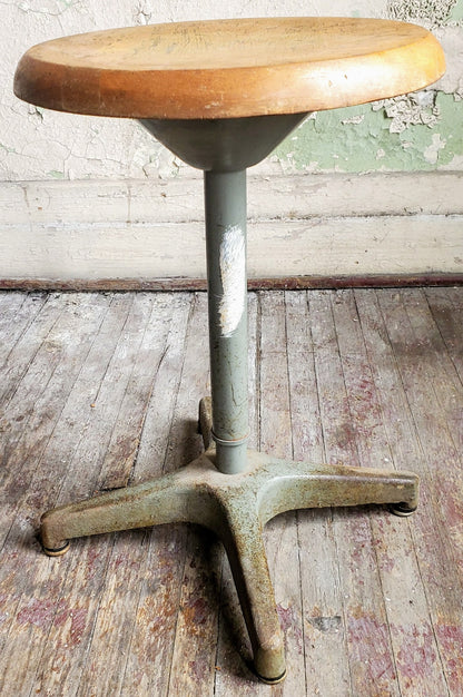 1963 VINTAGE AJUSTRITE INDUSTRIAL DRAFTING MACHINIST STOOL GLUEDWOODTOP FREESHIP