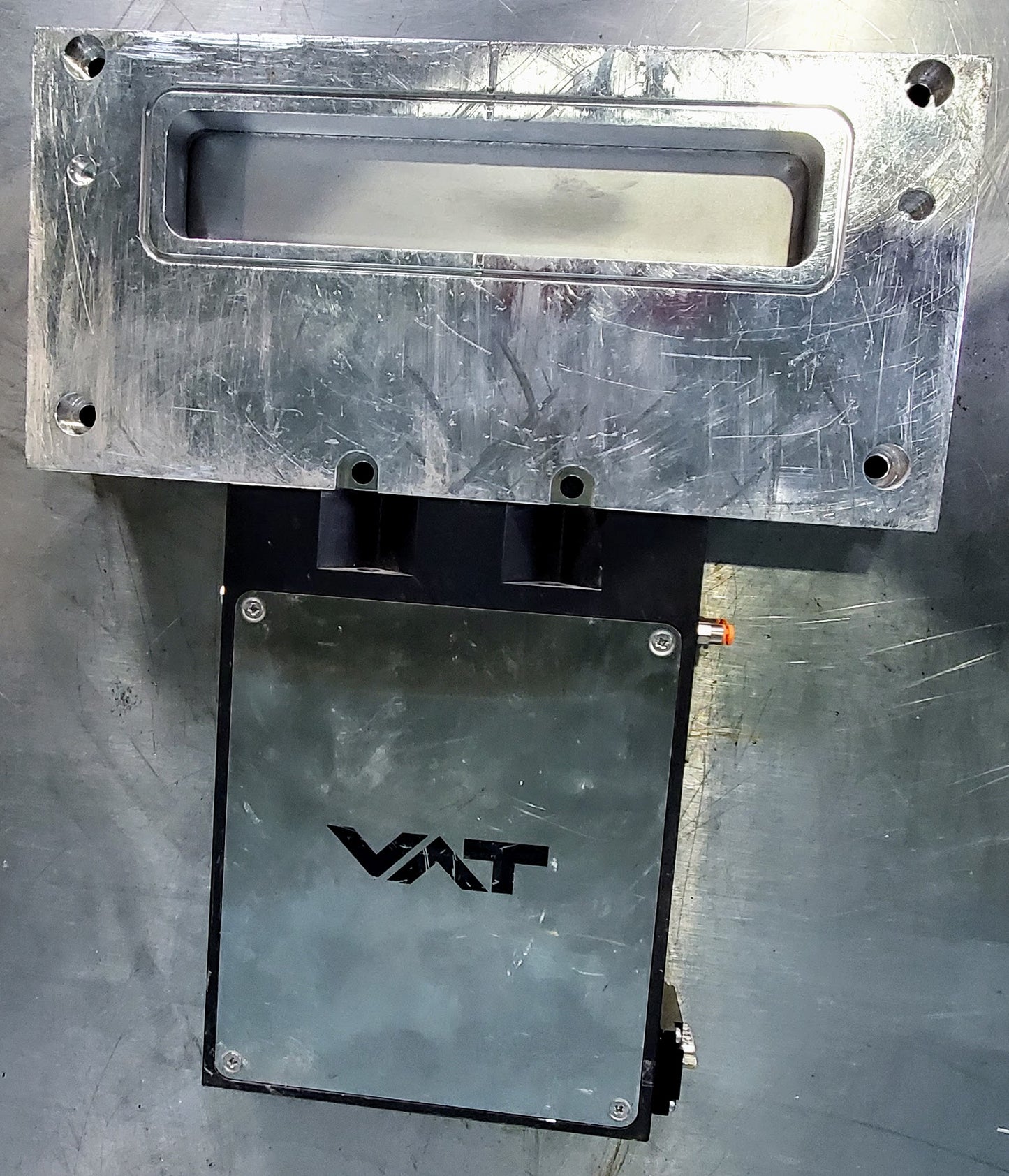 VAT 02110-CA24 RECTANGULAR WAFER GATE SLIT TRANSFER VALVE VACUUM SLOT FREE SHIP