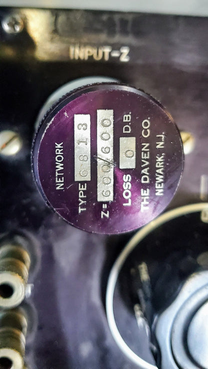 THE DAVEN COMPANY ADJUSTABLE ATTENUATOR POTENTIOMETERMODEL T-690-C WOODEN CASE