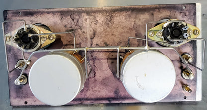 THE DAVEN COMPANY ADJUSTABLE ATTENUATOR POTENTIOMETERMODEL T-690-C WOODEN CASE