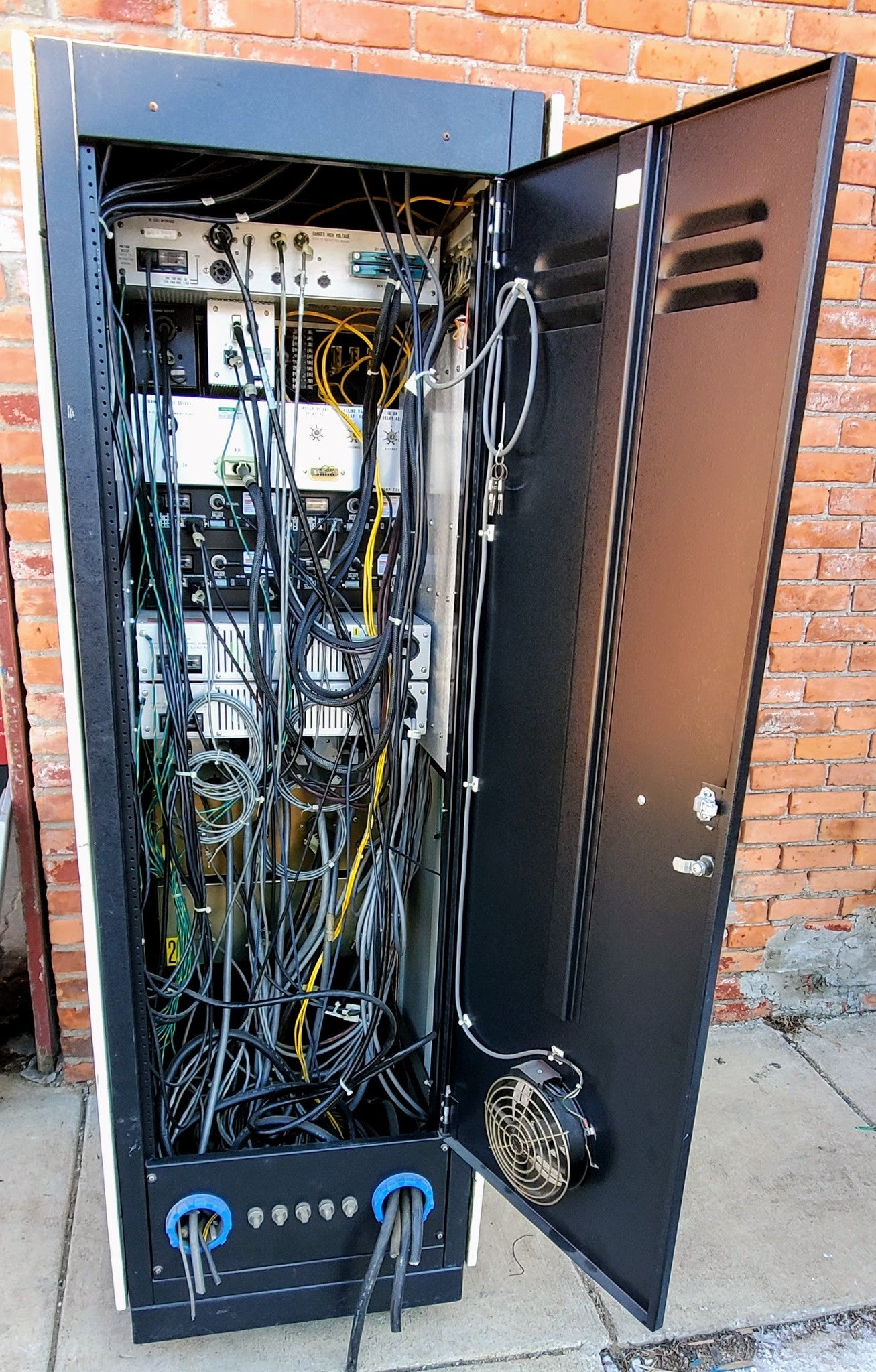 AIRCO EDWARDS TEMESCAL ELECTRON BEAM DEPOSITION COLUMN SYSTEM SWEEP VERSAVAC 5