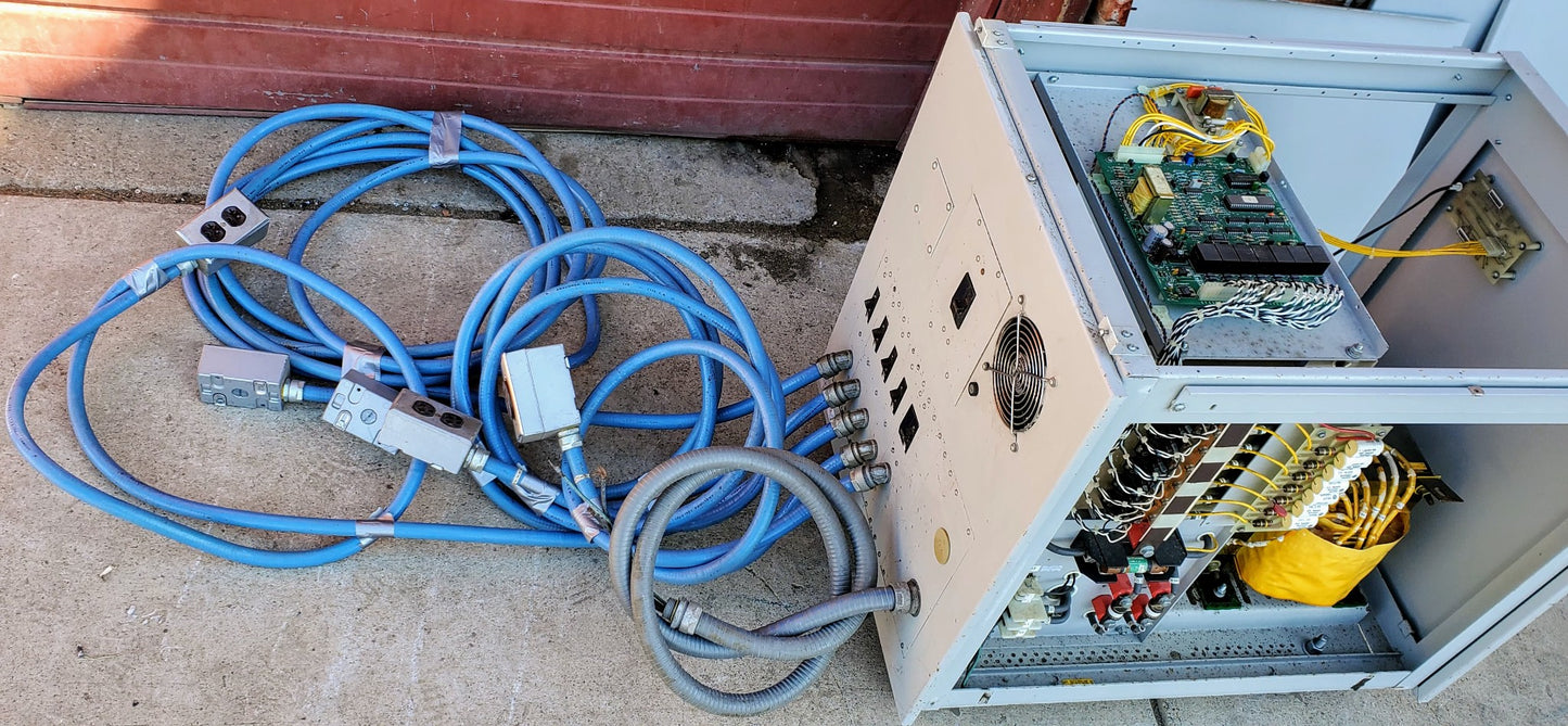 TRYSTAR Series 700 8KVA POWER CONDITIONER 1PHASE VOLTAGE REGULATOR TRANSFORMER