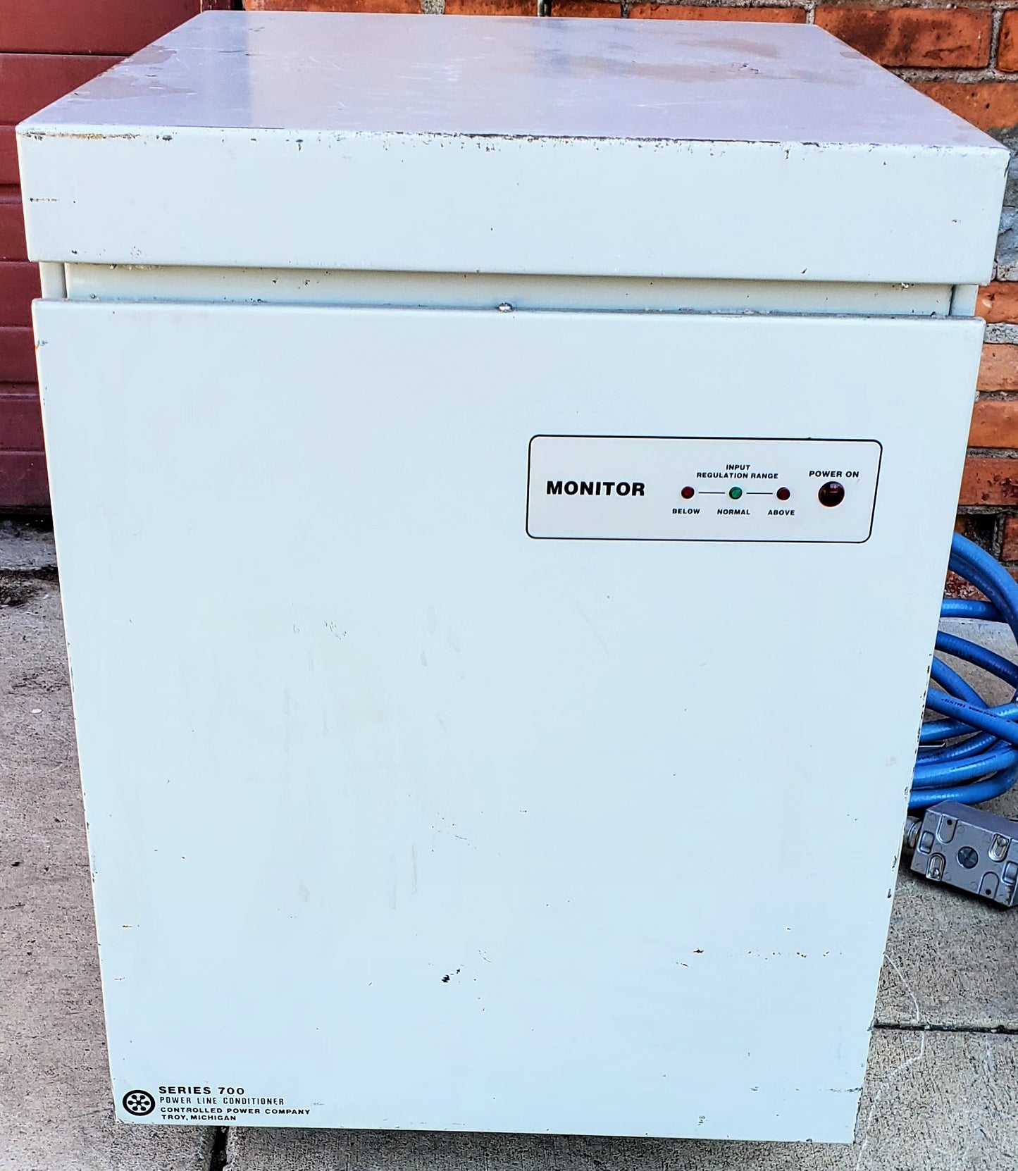 TRYSTAR Series 700 8KVA POWER CONDITIONER 1PHASE VOLTAGE REGULATOR TRANSFORMER