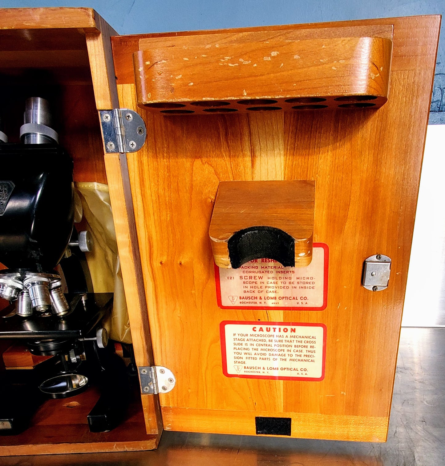 RARE BAUSCH LOMB MONOLUX OBJECTIVE MICROSCOPE BAKELITE VIEWER WOOD CASE FREESHIP