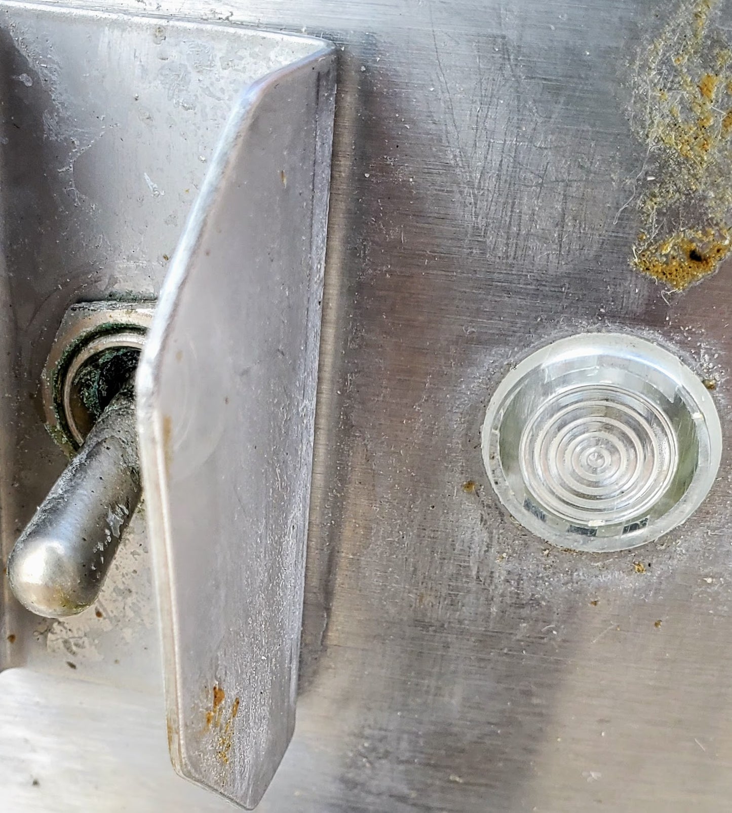 BELSHAW 718LCG NATURAL GAS 18x26 DONUT FRYER and SF18 SHORTENING FILTER FREESHIP