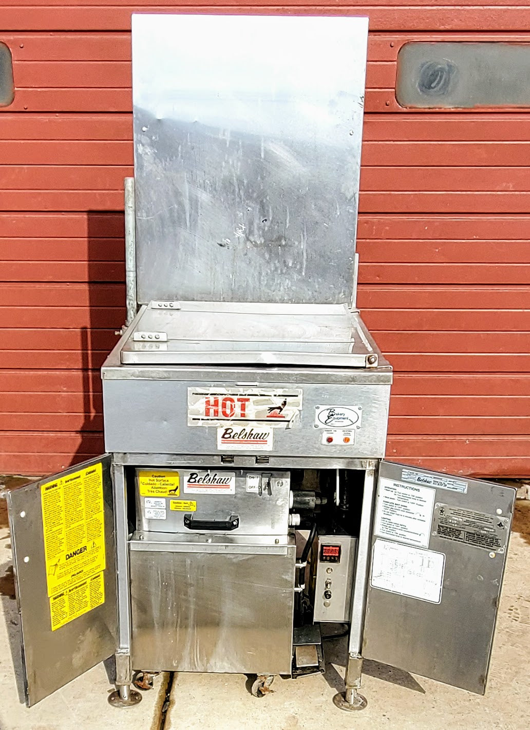 BELSHAW 718LCG NATURAL GAS 18x26 DONUT FRYER and SF18 SHORTENING FILTER FREESHIP