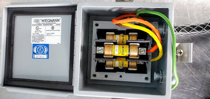 HUBBELL WIEGMANN BN4060604CHWW ELECTRICAL ENCLOSURE & L16‑20 LOCK PLUG FREESHIP