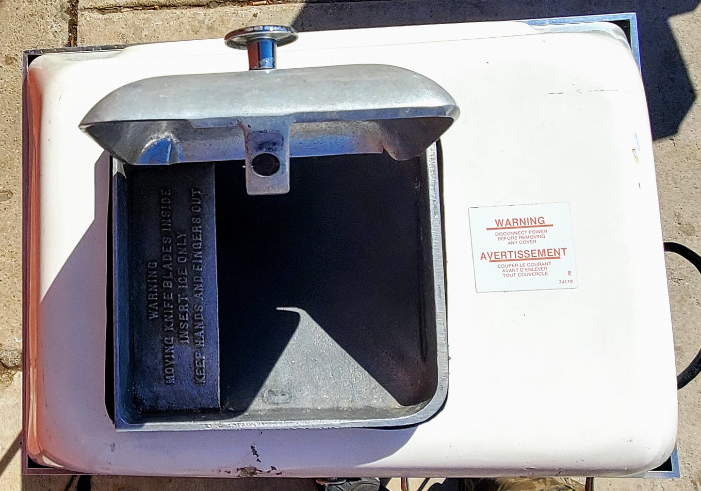 SNO-KONES BLIZ-WHIZ 1001 ICE SHAVER 120VELETRIC COUNTERTOP WATCH VIDEO FREE SHIP