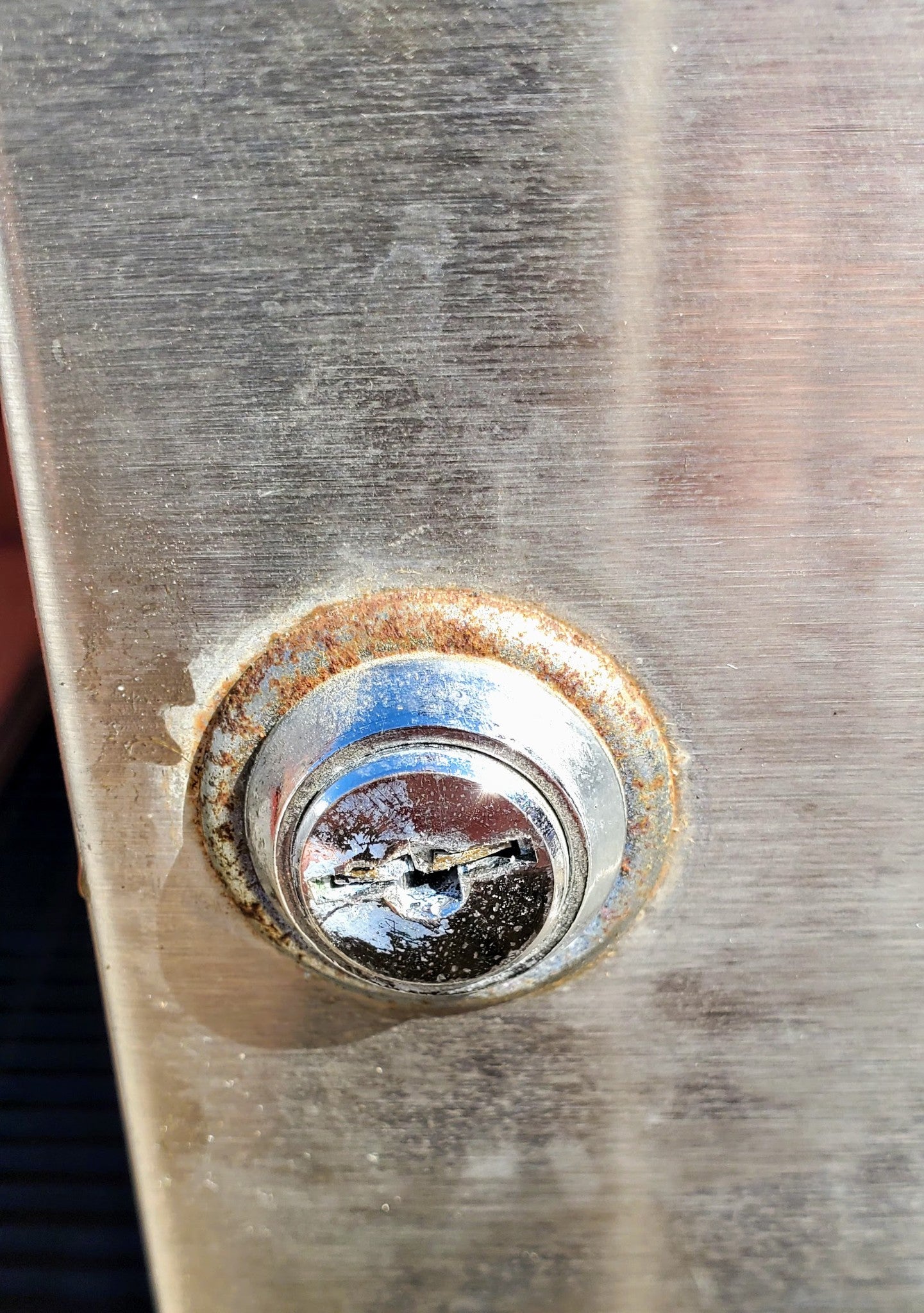 SERVEND CED-30 SODA CARB NON 6 VALVE POST MIX DISPENSER WATCH VIDEO FREE SHIPPIN