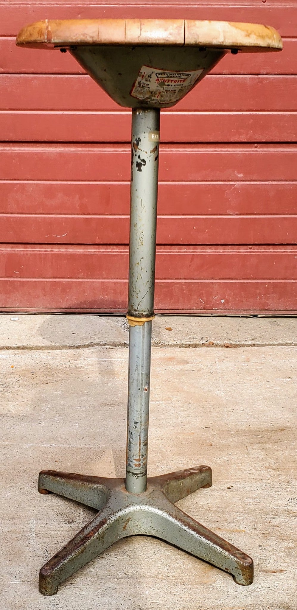 1963 VINTAGE AJUSTRITE INDUSTRIAL DRAFTING MACHINIST STOOL GLUEDWOODTOP FREESHIP
