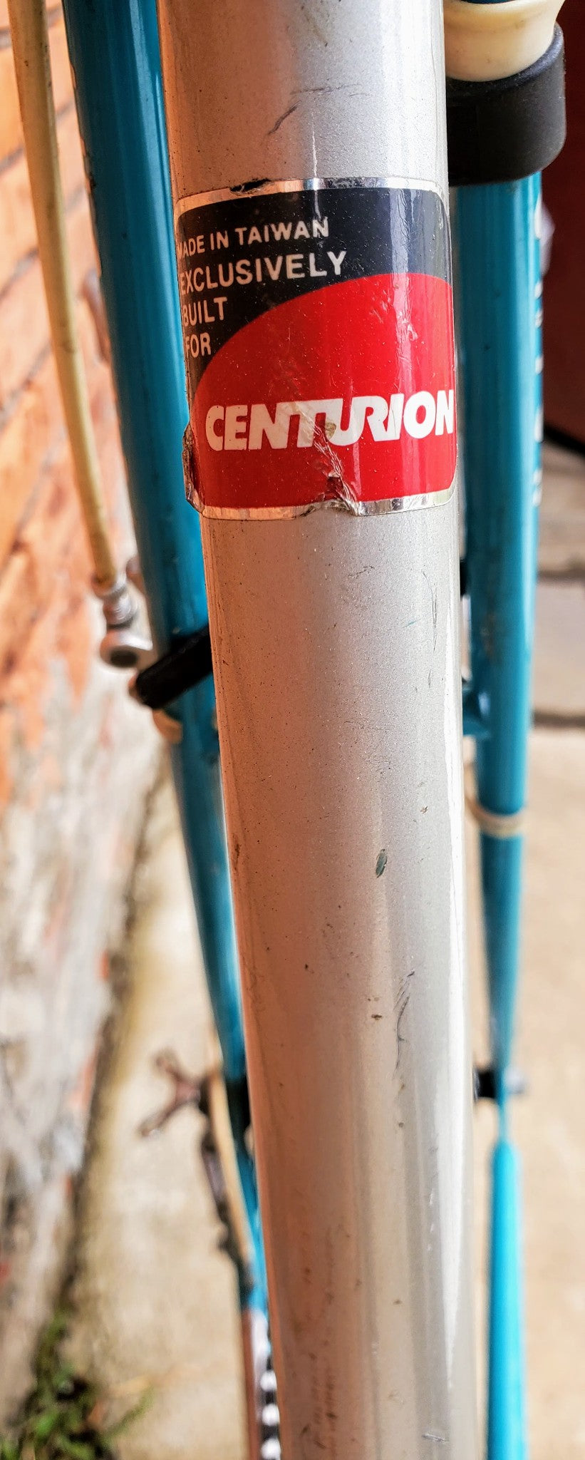 VINTAGE 1980's SIGNET CENTURION BICYCLE - Tires are Flat - FREE SHIPPING