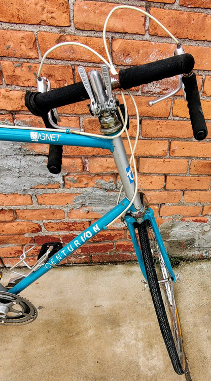 VINTAGE 1980's SIGNET CENTURION BICYCLE - Tires are Flat - FREE SHIPPING