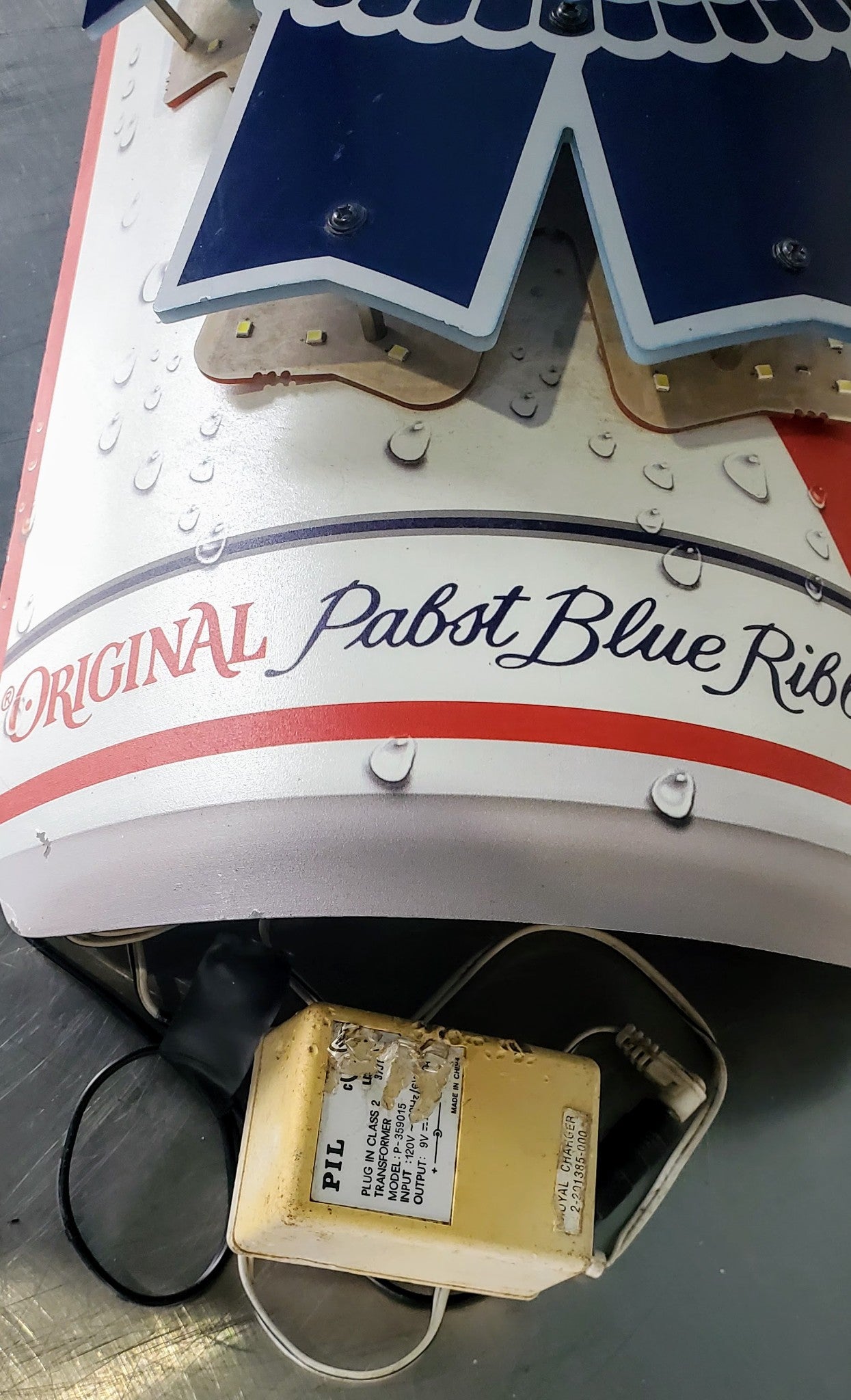 ORIGINAL PBS PABST BLUE RIBBON CURVED CAN LED LIGHT LIT WALL SIGN 9.5"Wx18"Hx4"D