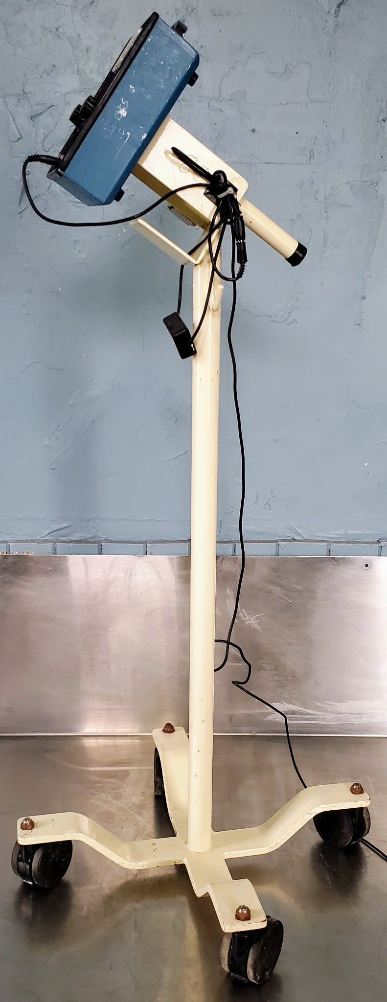 ULTRASONIC DOPPLER MODEL 811 FREE SHIP