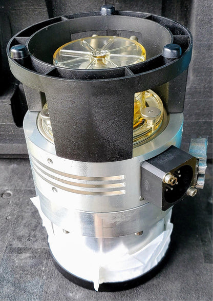 100% REFURBISHED 85611 LEYBOLD 150 l/s TURBOVAC 150 TURBOMOLECULAR PUMP FRESHIP