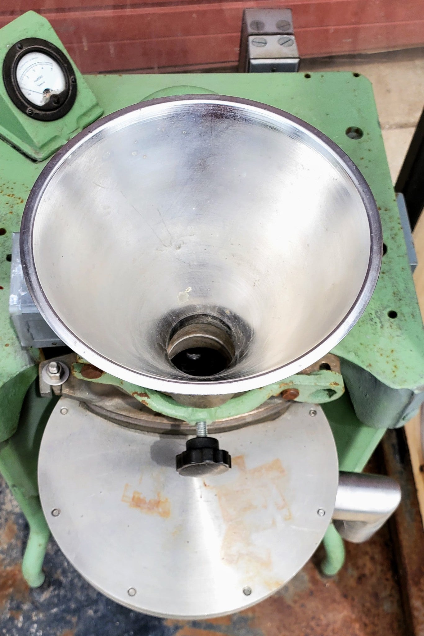 MIKRO CF 3PH PULVERIZER MILL BRONZE POWDER MACHINE w/SAFETYENCLOSURE WATCH VIDEO