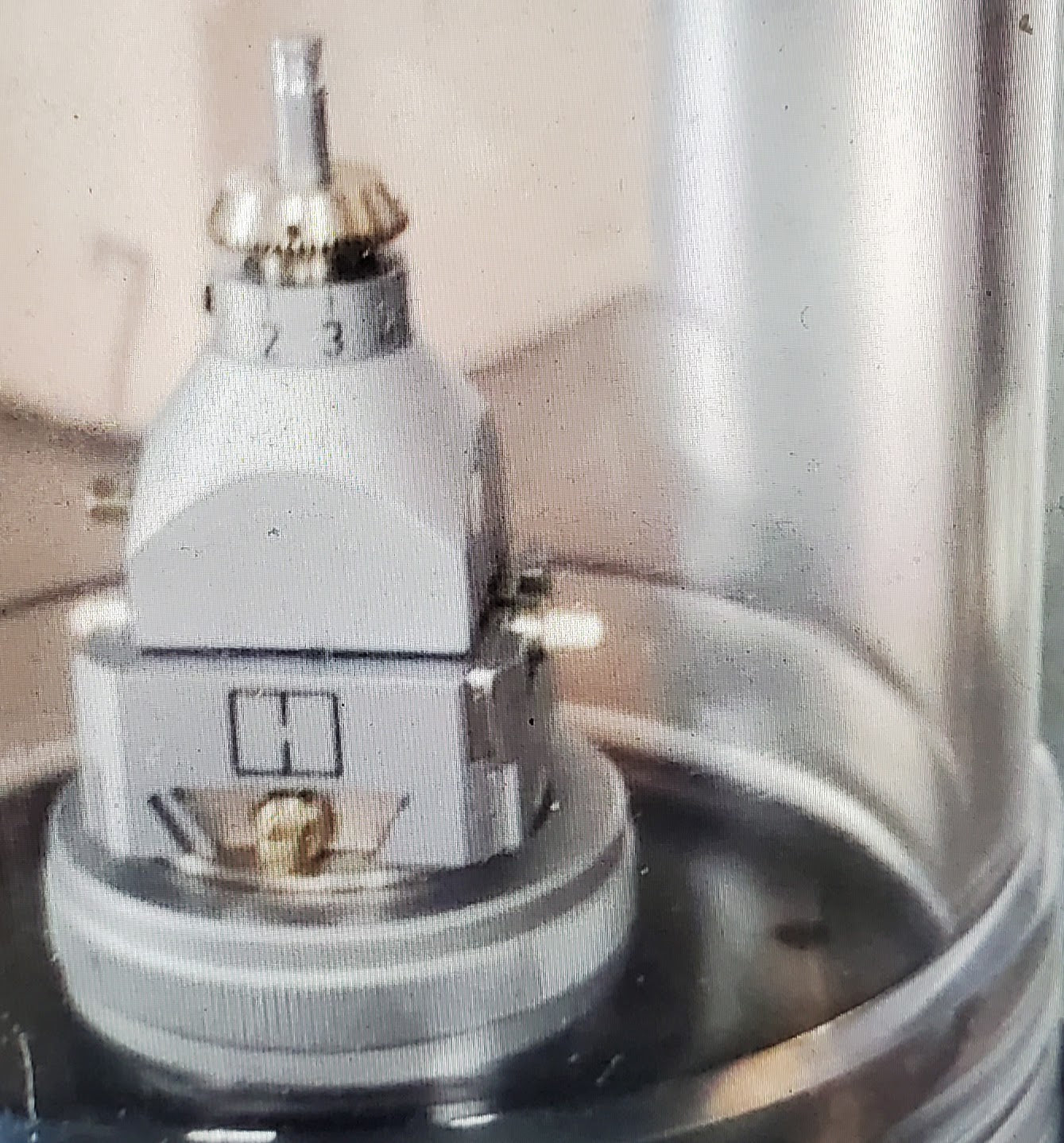 HUBER GONIOMETER HEAD 1004 XYZ SINGLE AXIS RIGAKU X-RAY 90DAYWARRANTY FREE SHIP