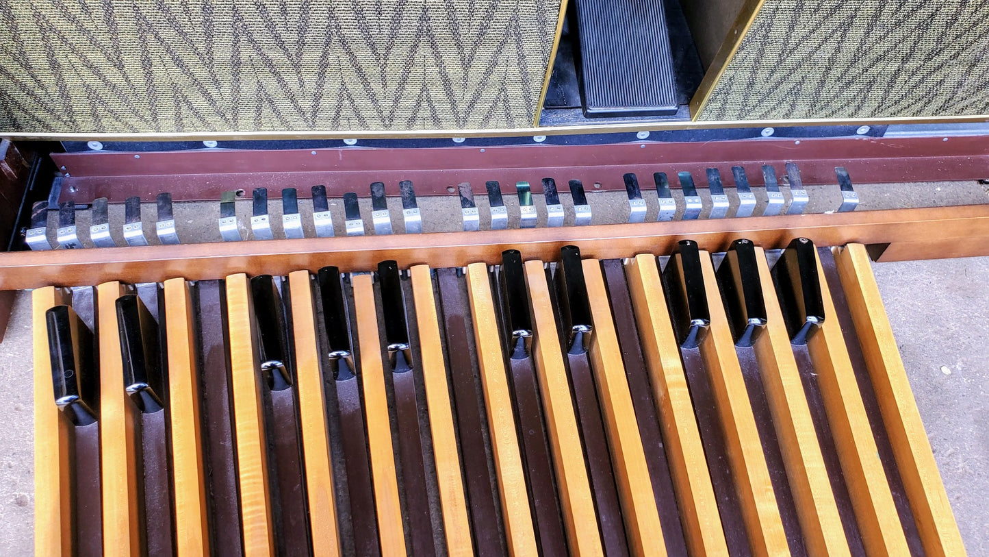 BEAUTIFUL HAMMOND REGENT 4172 Built-In LESLIE ORIGINAL BENCH WATCHVIDEO FREESHIP