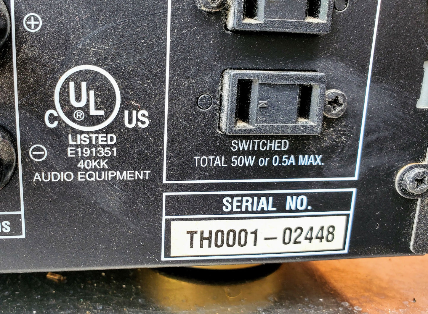 HARMAN KARDON AVR 300 5.1 CHANNEL 60 Watt DOLBY RECEIVER FREE SHIP