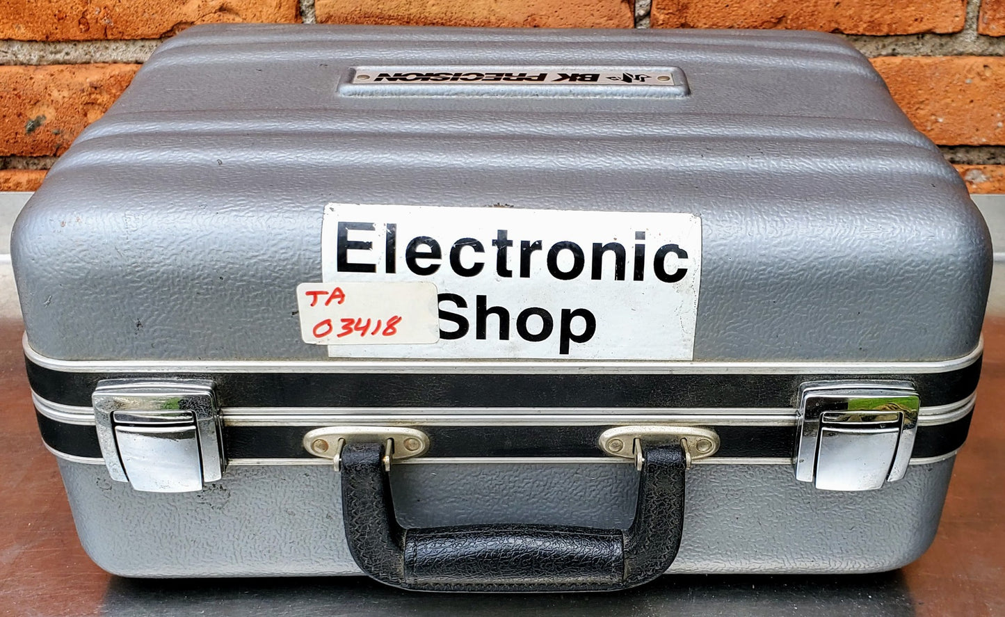 BK PRECISION VIDEO DISPLAY TESTER 490 CRT REJUVENATOR FREE SHIP WATCH VIDEO