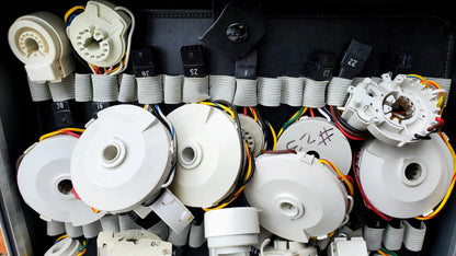 BK PRECISION VIDEO DISPLAY TESTER 490 CRT REJUVENATOR FREE SHIP WATCH VIDEO