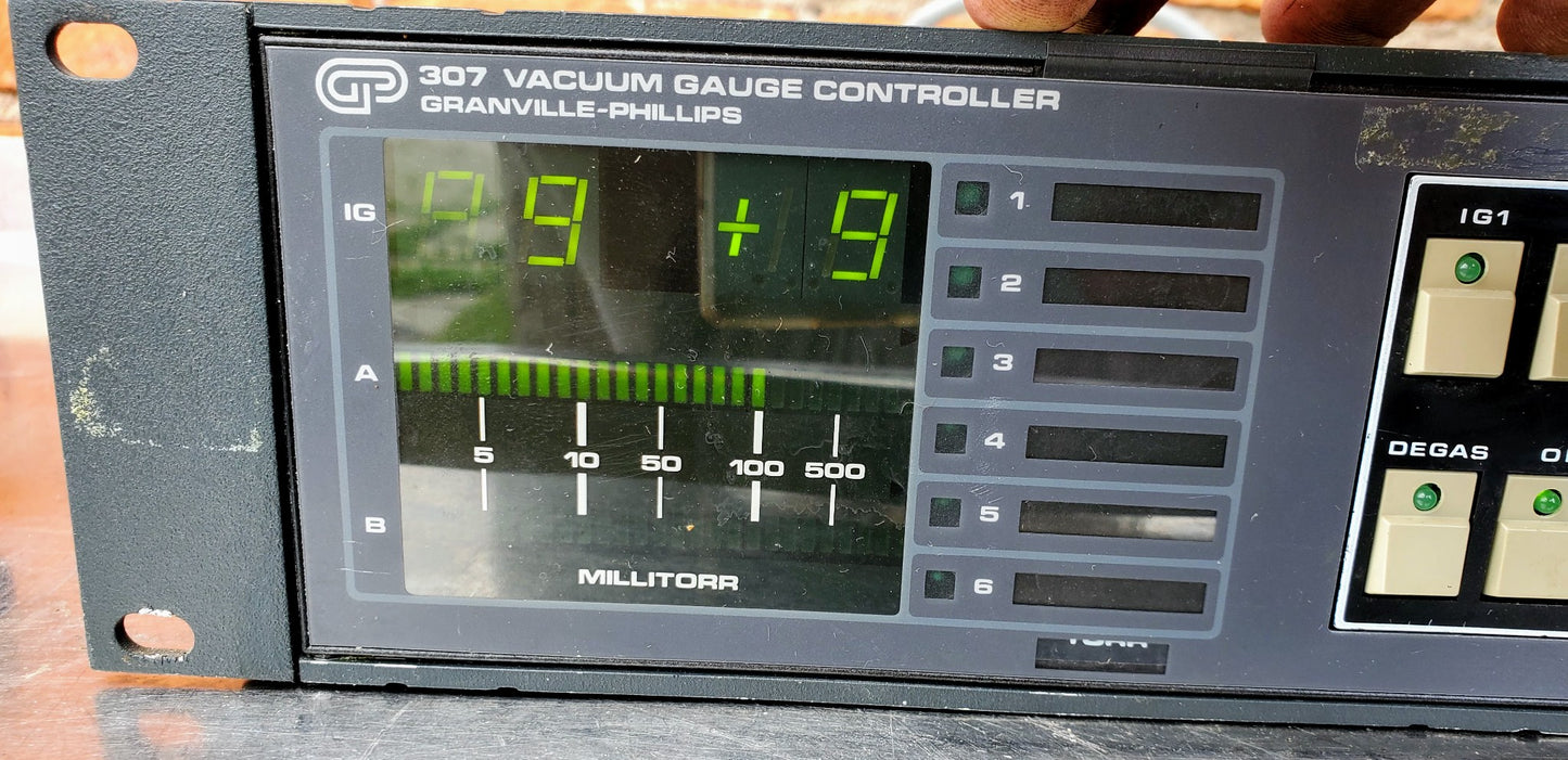GRANVILLE PHILLIPS 307 VACUUM GAUGE CONTROLLER with POWER SUPPLY FREE SHIP