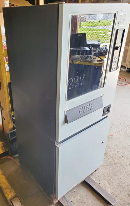 SNACK SHOP CS VENDING MACHINE FREE SHIP