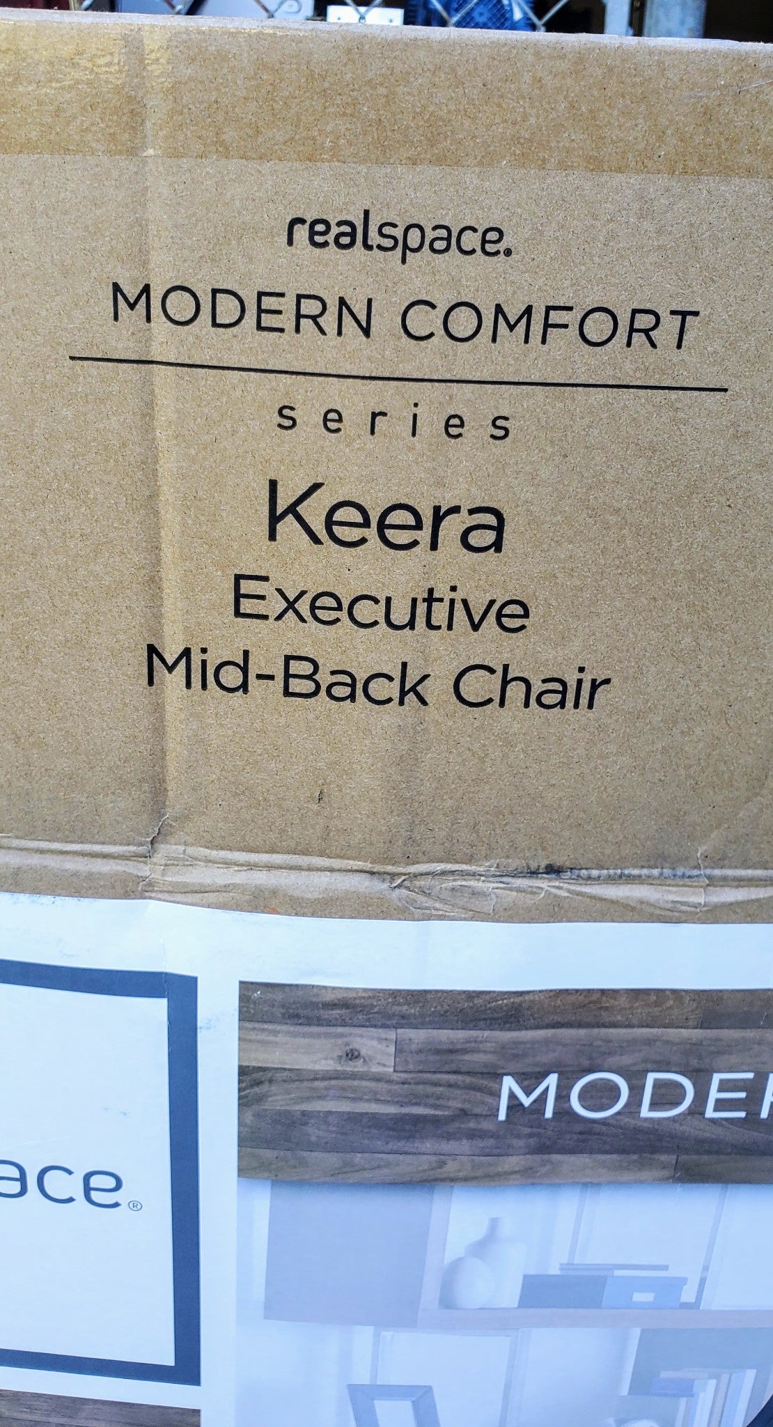 NewInBox REALSPACE MODERNCOMFORT KEERA LEATHER MIDBACK GRAY MANAGER CHROME CHAIR