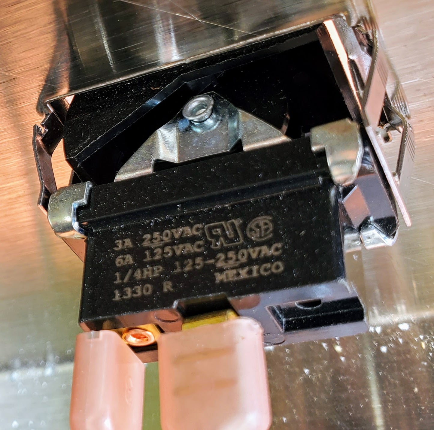 SCOTSMAN MDT3F12A-1H TOUCH-FREE AIR COOLED FLAKE ICE WATER DISPENSER WATCH VIDEO