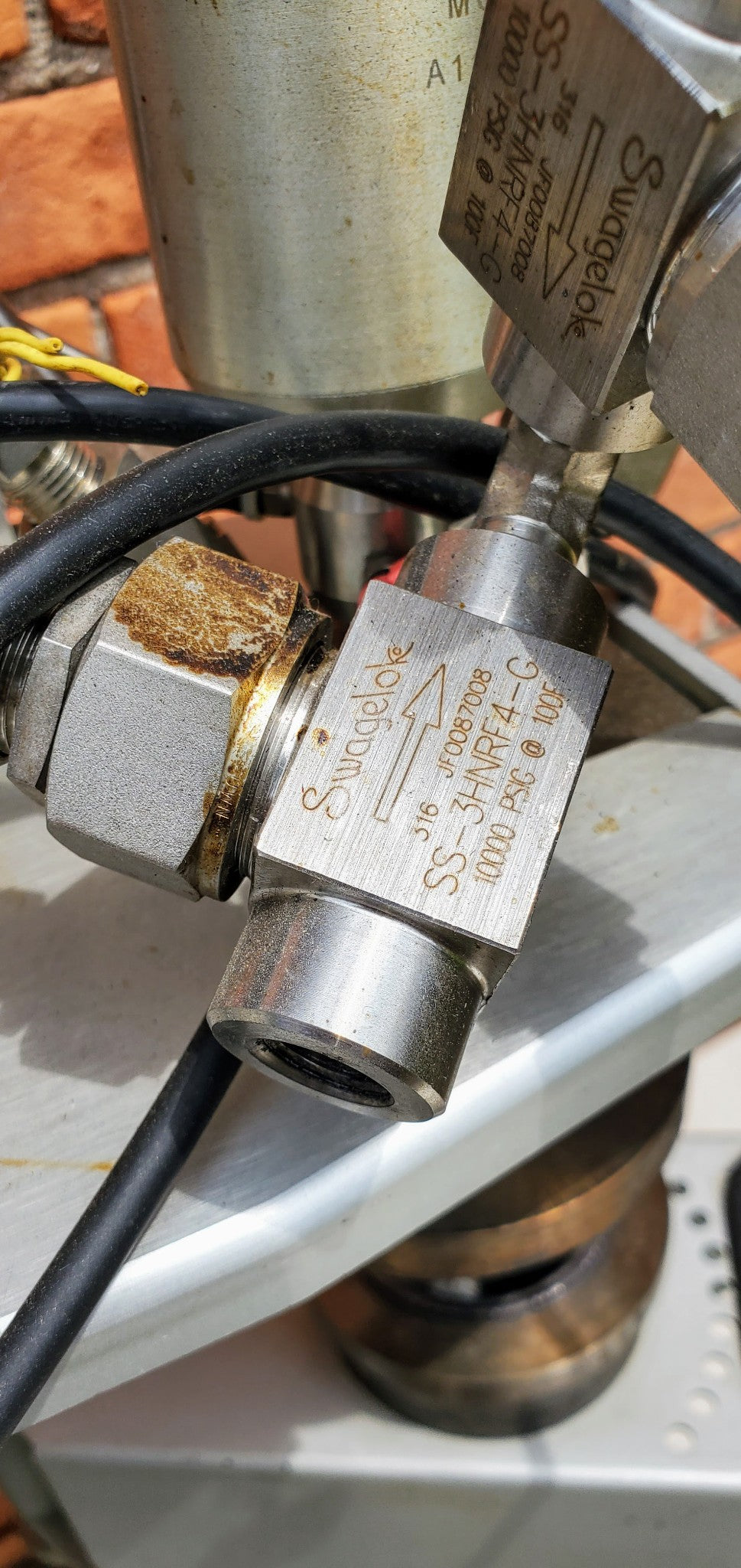 PARR 4576A HP/HT BENCHTOP 250ml FIXED VESSEL 500°CTEMPERATURE REACTOR FREESHIP