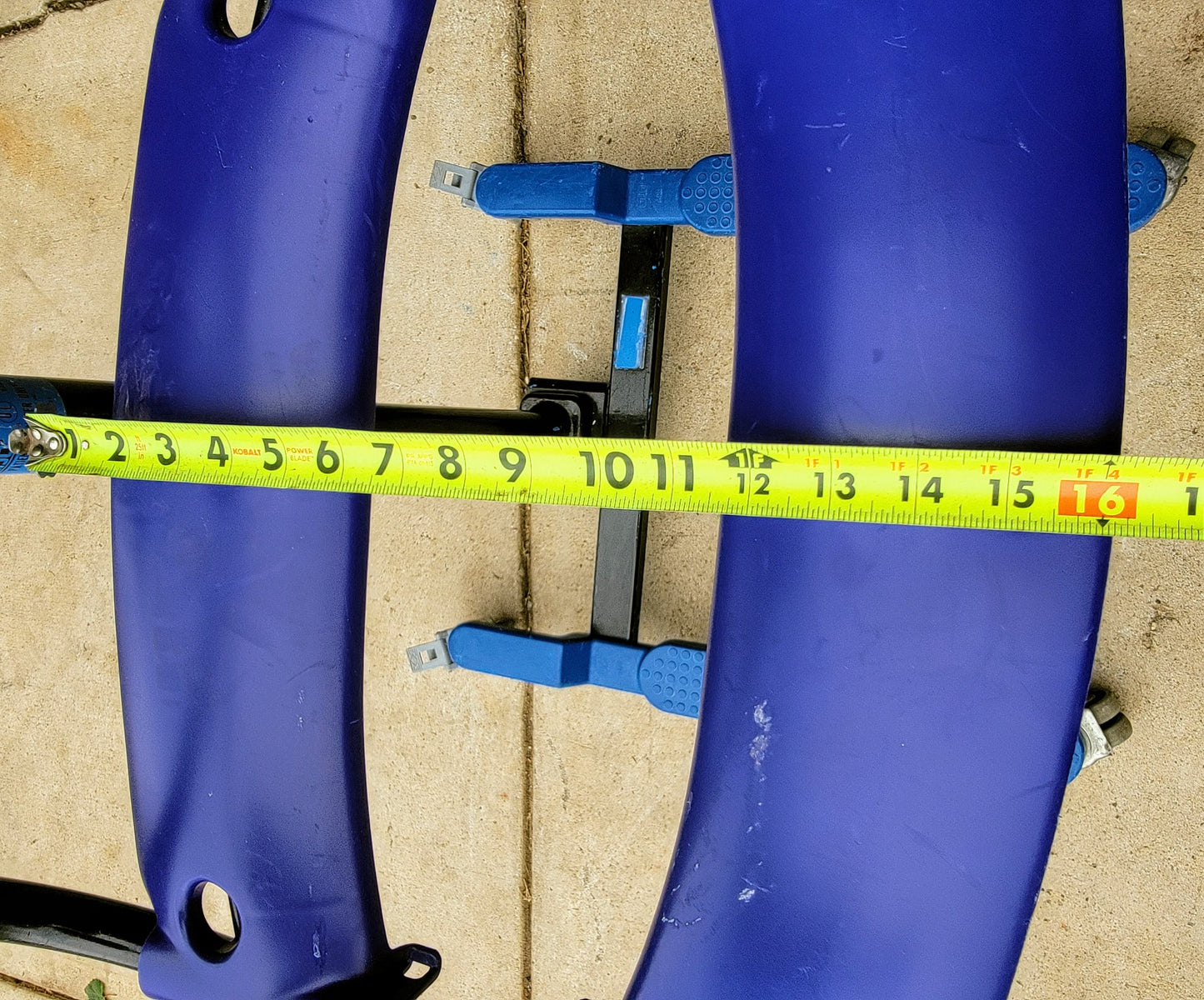 ARJO 17" Up To 36" MANUAL PATIENT TRANSFER LIFT up to 300 lbs PLEASE WATCH VIDEO