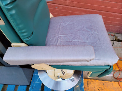 RELIANCE 980 OPHTHALMOLOGIC POWER EXAM CHAIR & INSTRUMENT STAND WATCH VIDEO