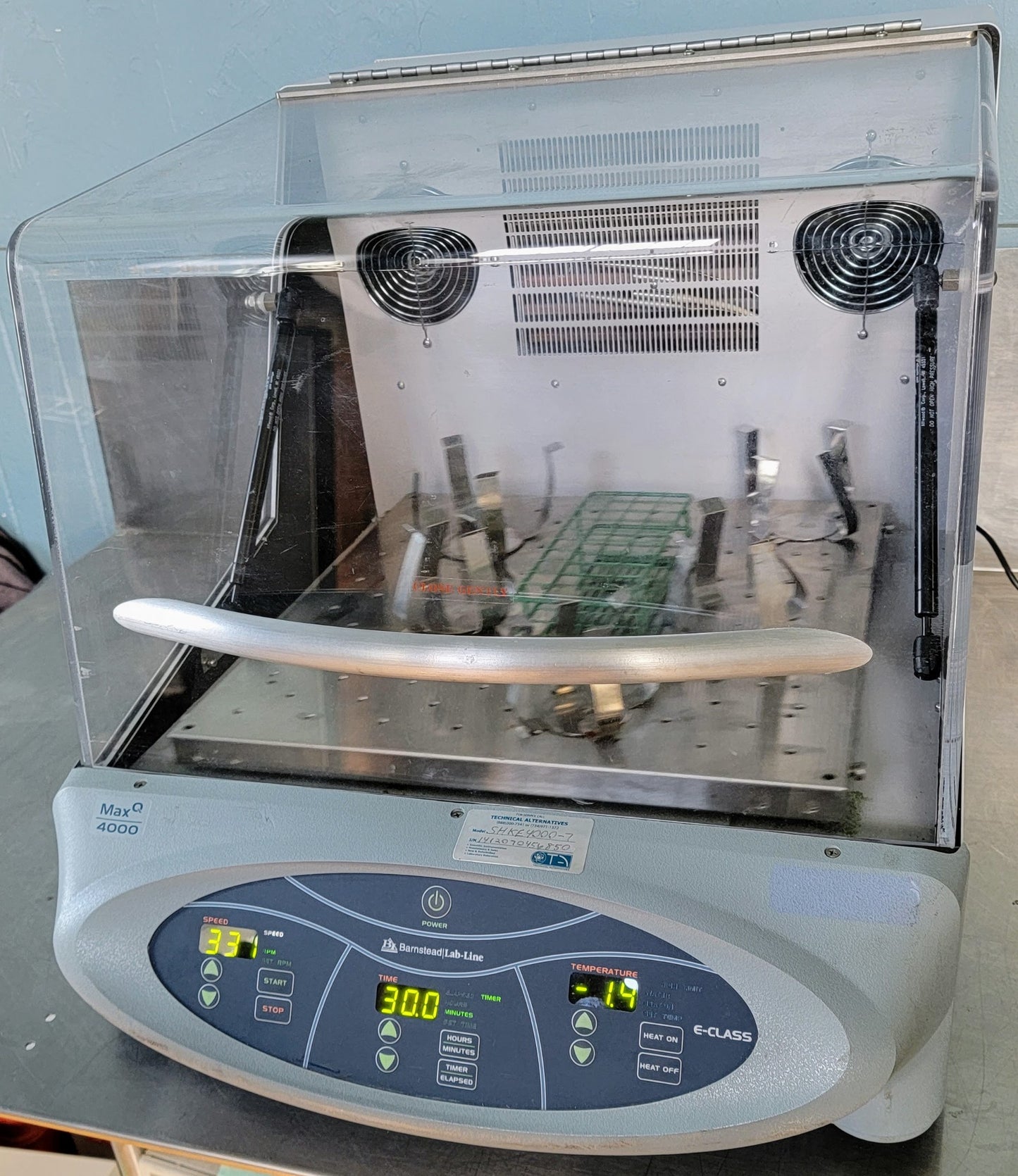 REFURBISHED THERMO BARNST MaxQ4000 REFRIGERAT ORBITAL SHAKE INCUBATOR WATCHVIDEO