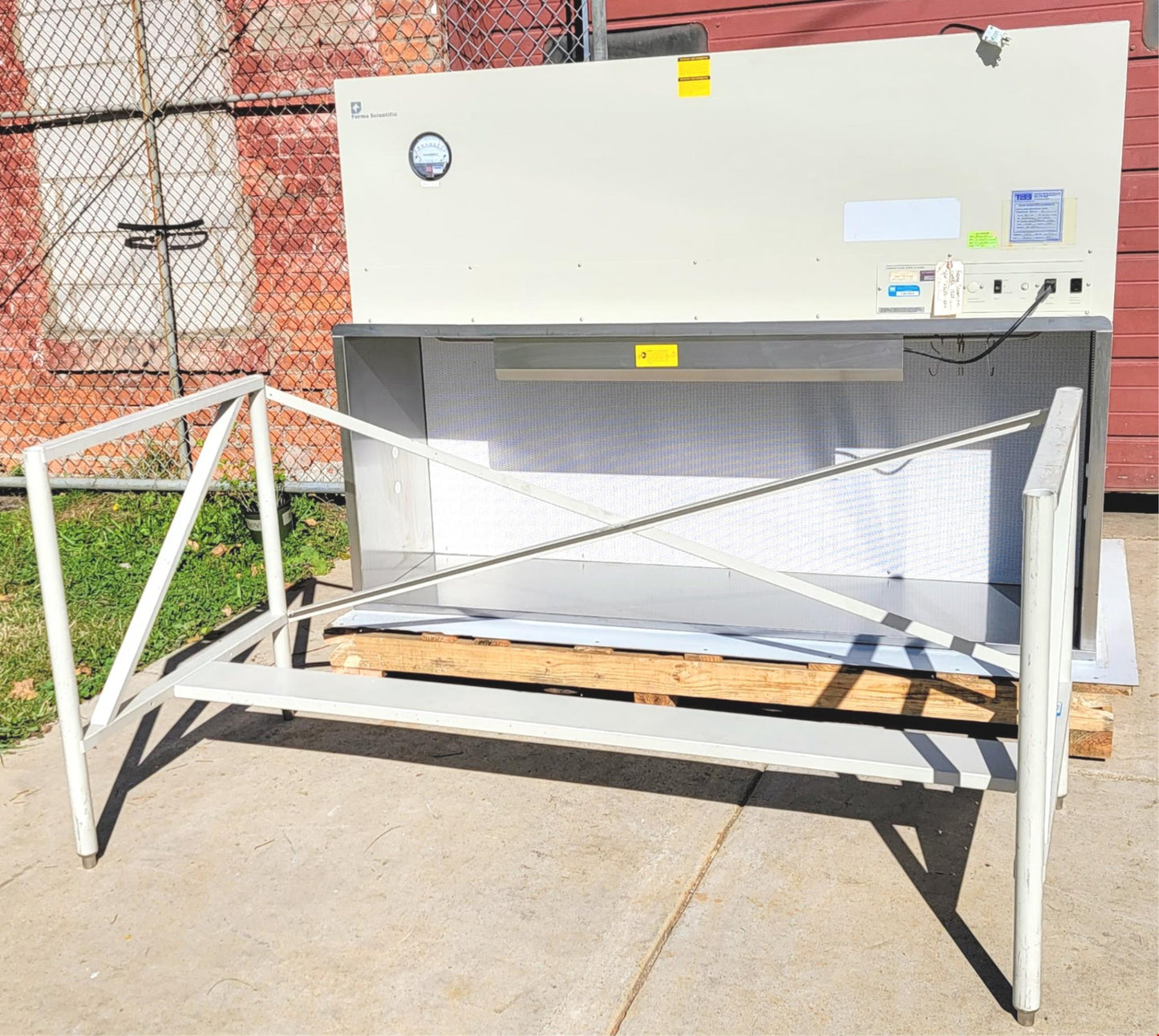 FORMA SCIENTIFIC 1828 6ft SAFETY ENCLOSURE FUME HOOD WORKSTATION STAND FREESHIP