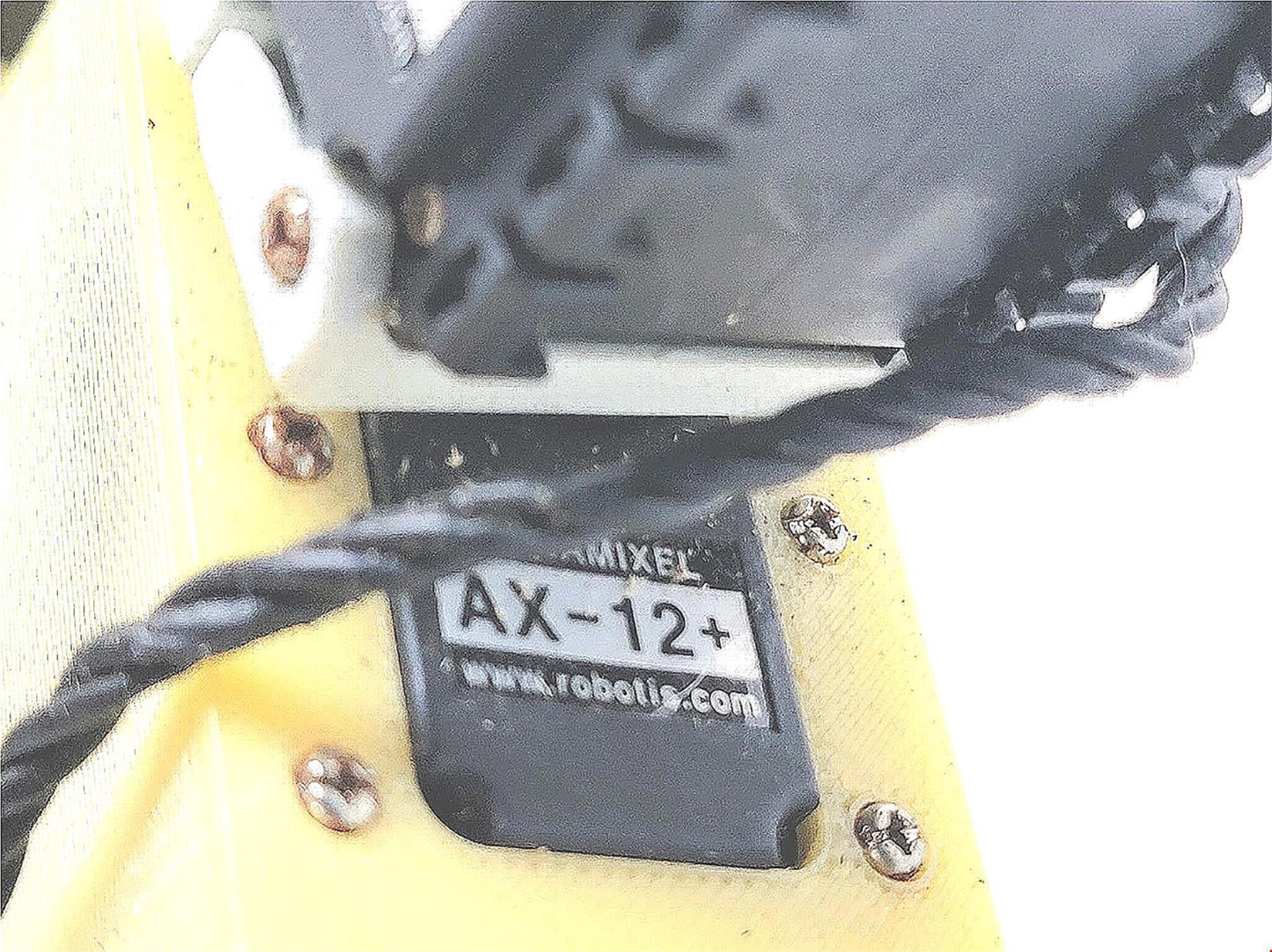 HOKUYO UTM-30LX SCANNING LASER RANGEFINDER MOUNT 3 DYNAMIXEL AX-20+ SERVO MOTORS