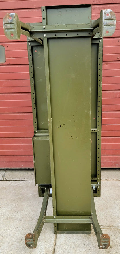 VINTAGE LYON MILITARY GREEN 6 FOOT Wide x 28"Deep x 37"High WORK BENCH FREE SHIP