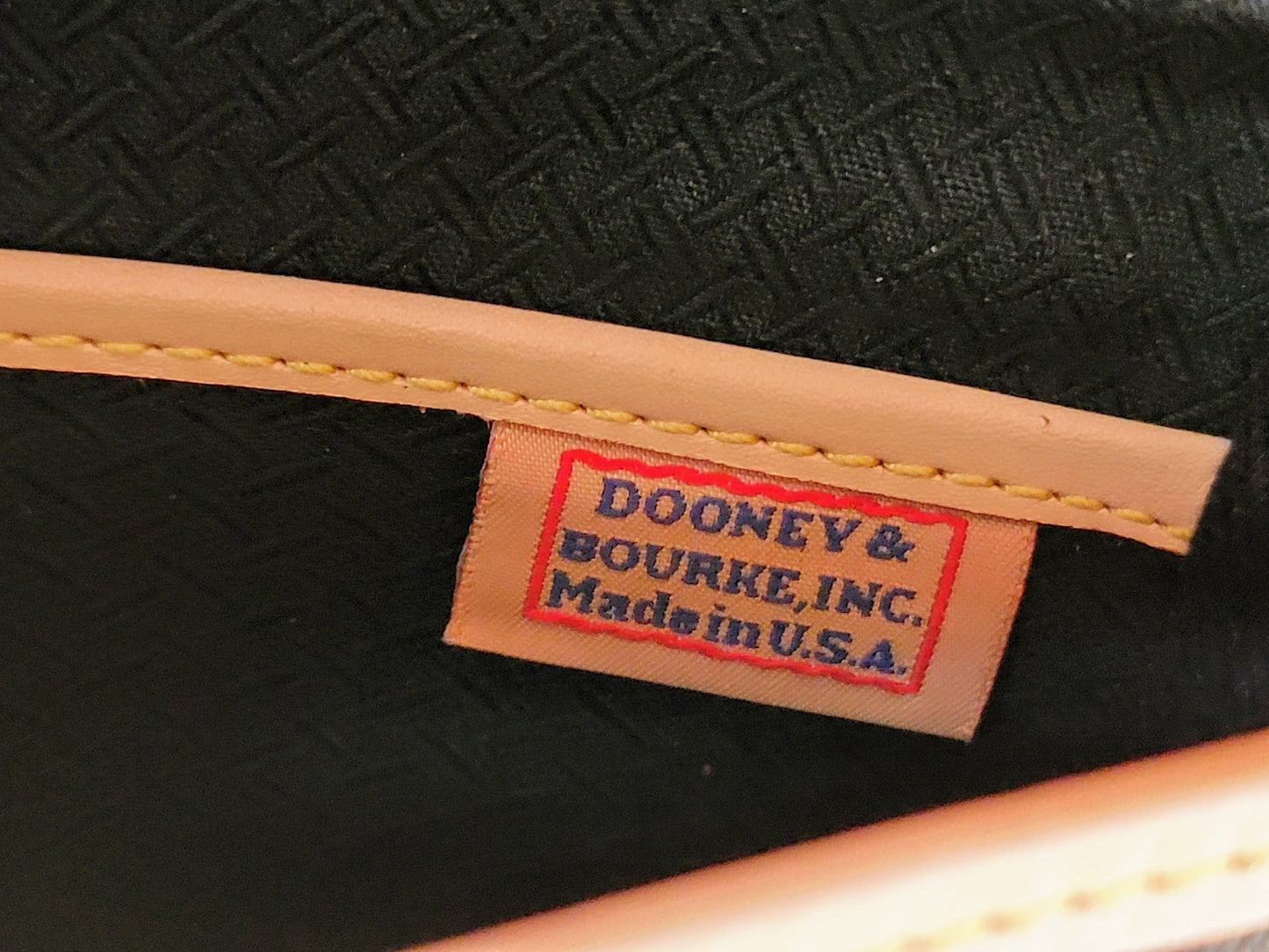 BRANDNEW DOONEY & BOURKEY C380BN BROWN SMALL WOMEN MESSENGER BAG FREE FAST SHIP