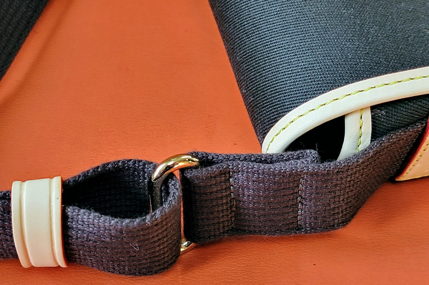 BRANDNEW DOONEY & BOURKEY C380BN BROWN SMALL WOMEN MESSENGER BAG FREE FAST SHIP