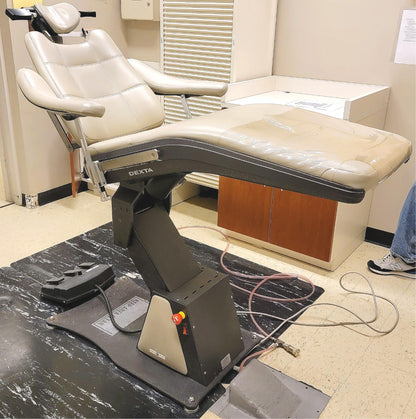 DEXTA MK25 SURGICAL DENTAL POWER EXAM CHAIR with FOOT REMOTE WATCHVIDEO FREESHIP