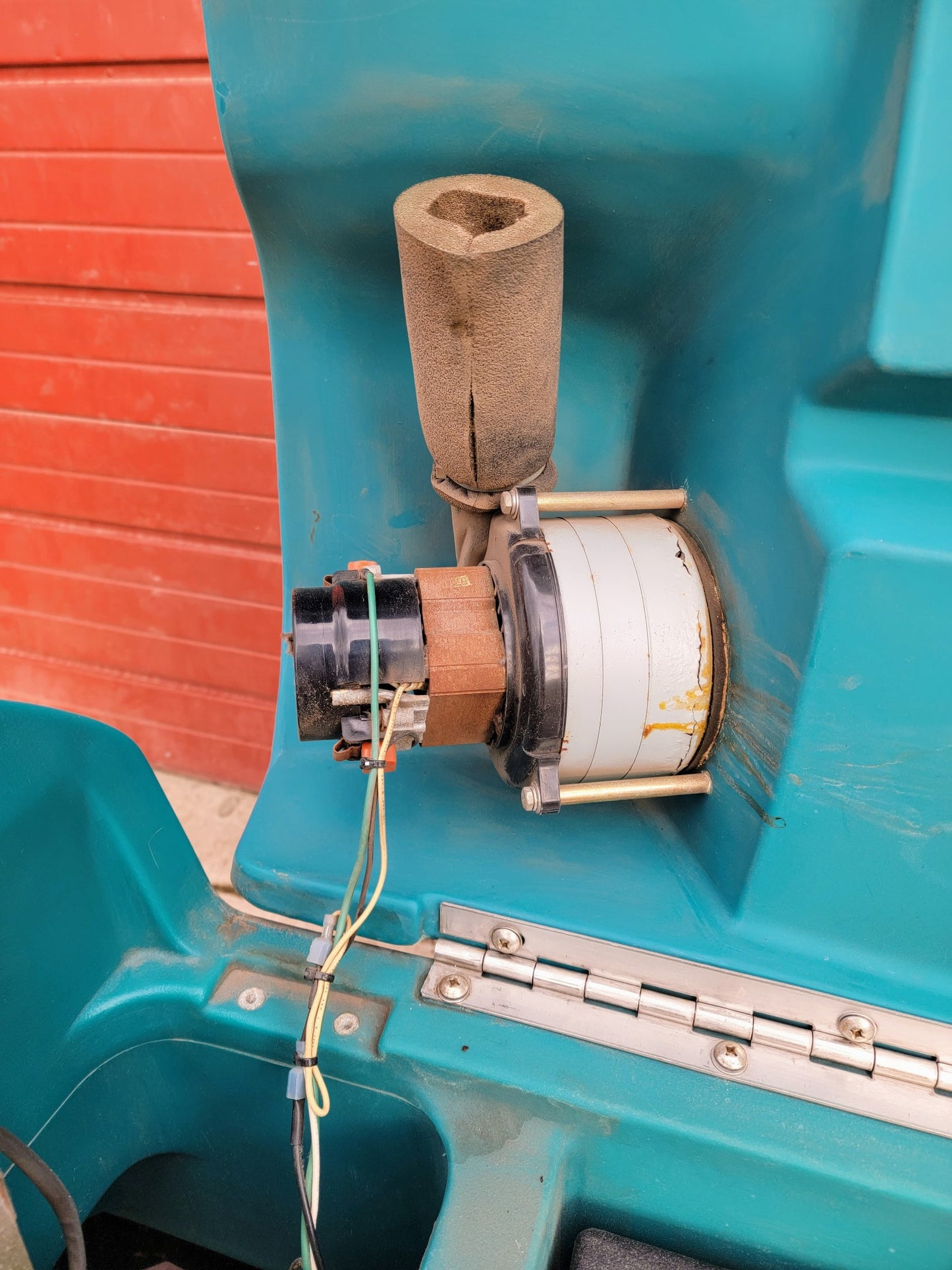 TENNANT 1530 ELECT 19" CARPET CLEANER EXTRACT 90DAYWARRANTY WATCH VIDEO FREESHIP