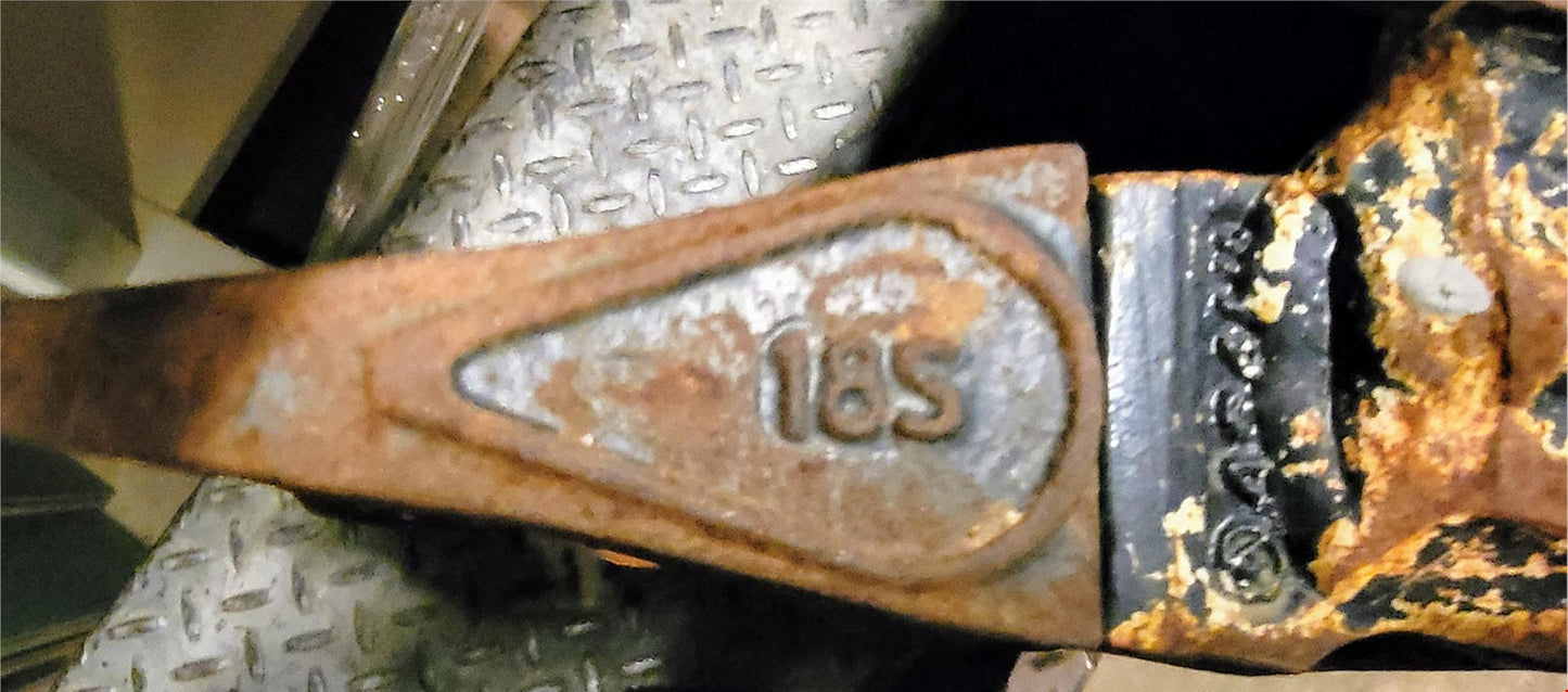 JCB TOOTH TRACTOR HOE 90-DAY-WARRANTY FREE SHIP