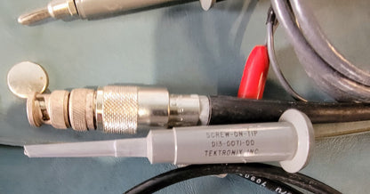 90-DAY-WARRANTY TEKTRONIX 2211 DIGITAL 50MHz OSCILLOSCOPE WATCH VIDEO FREE SHIP