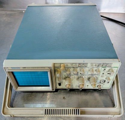 90-DAY-WARRANTY TEKTRONIX 2211 DIGITAL 50MHz OSCILLOSCOPE WATCH VIDEO FREE SHIP