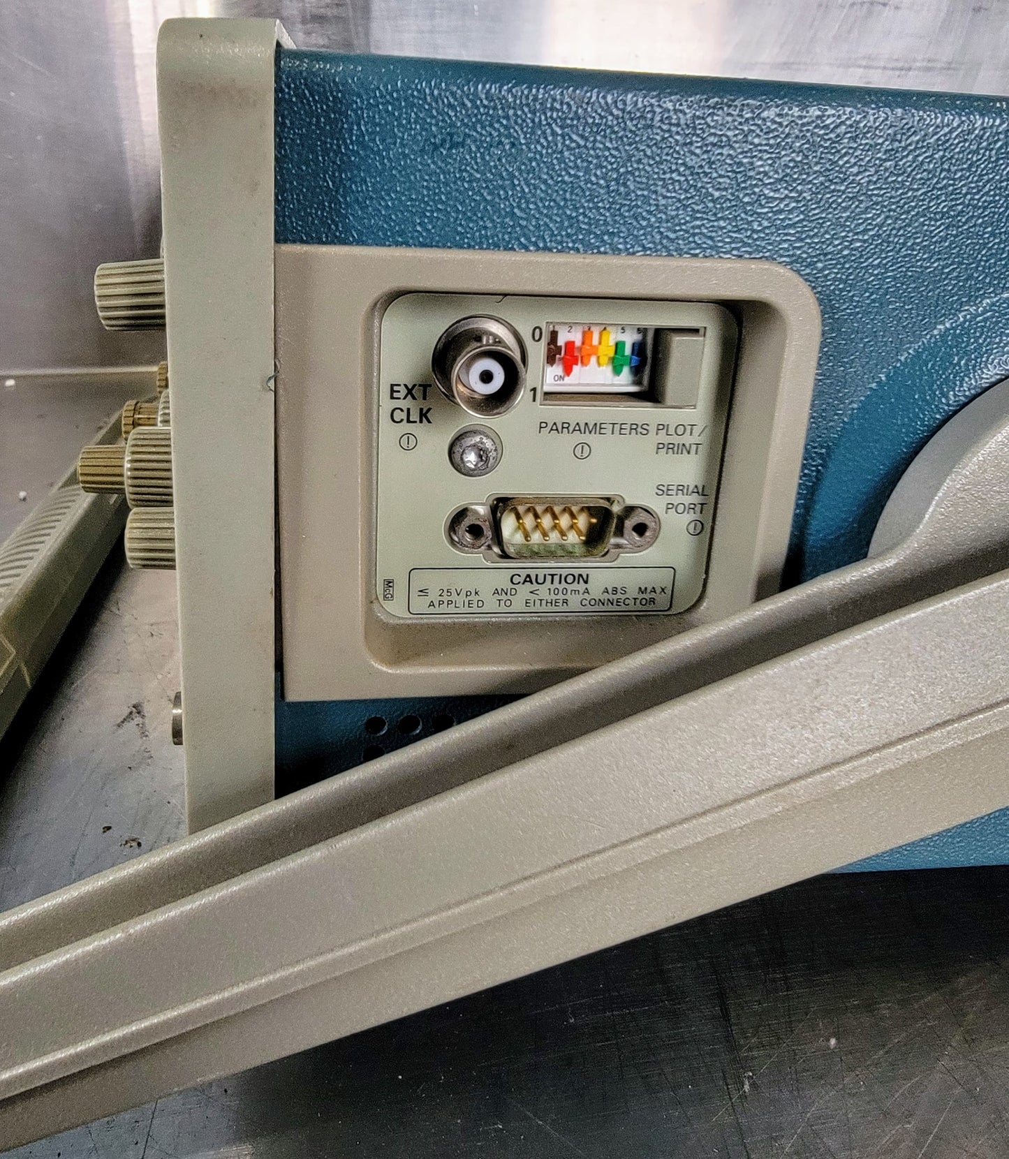 90-DAY-WARRANTY TEKTRONIX 2211 DIGITAL 50MHz OSCILLOSCOPE WATCH VIDEO FREE SHIP